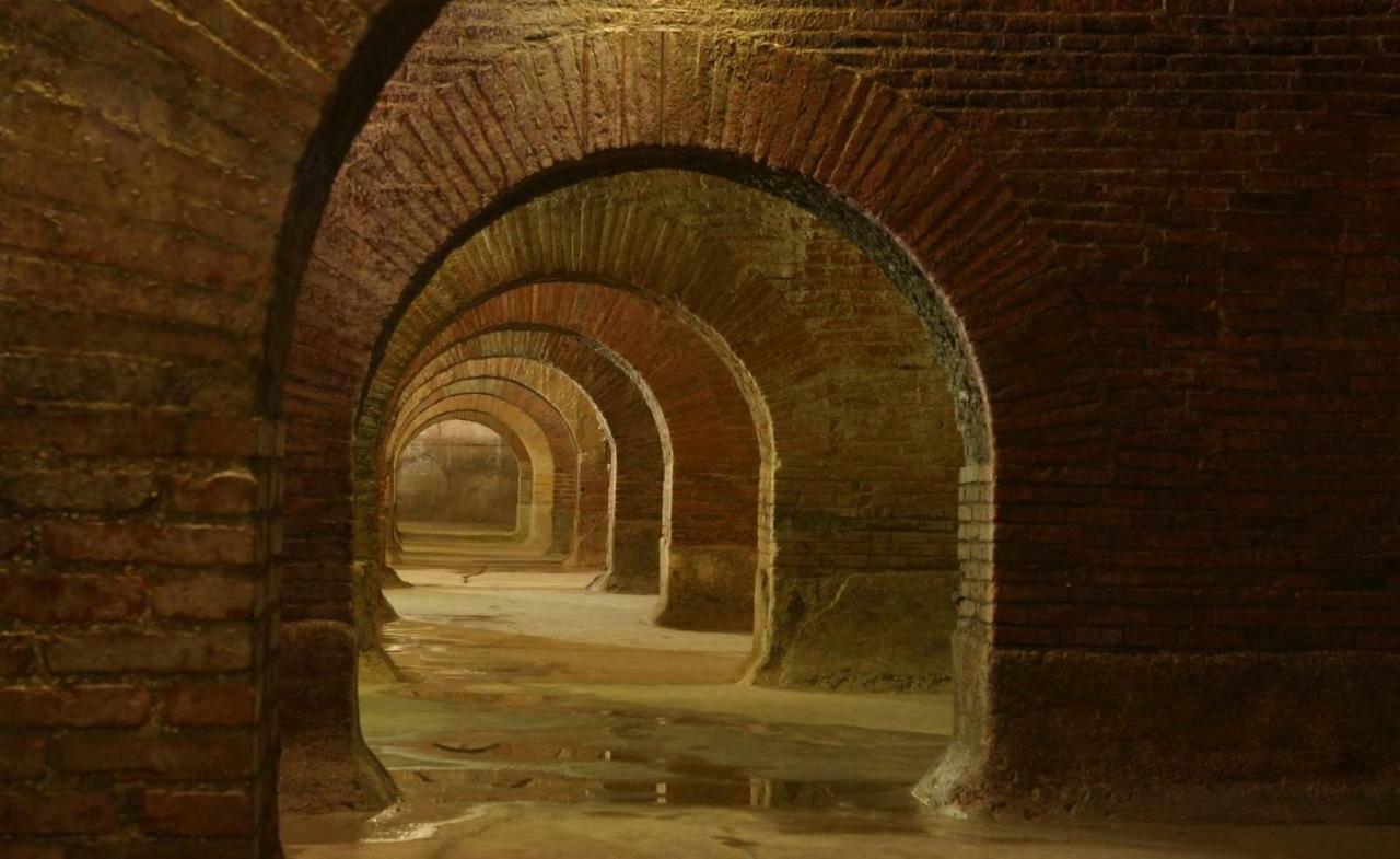 Appartamento A Palazzo Vinci Fermo Luaran gambar